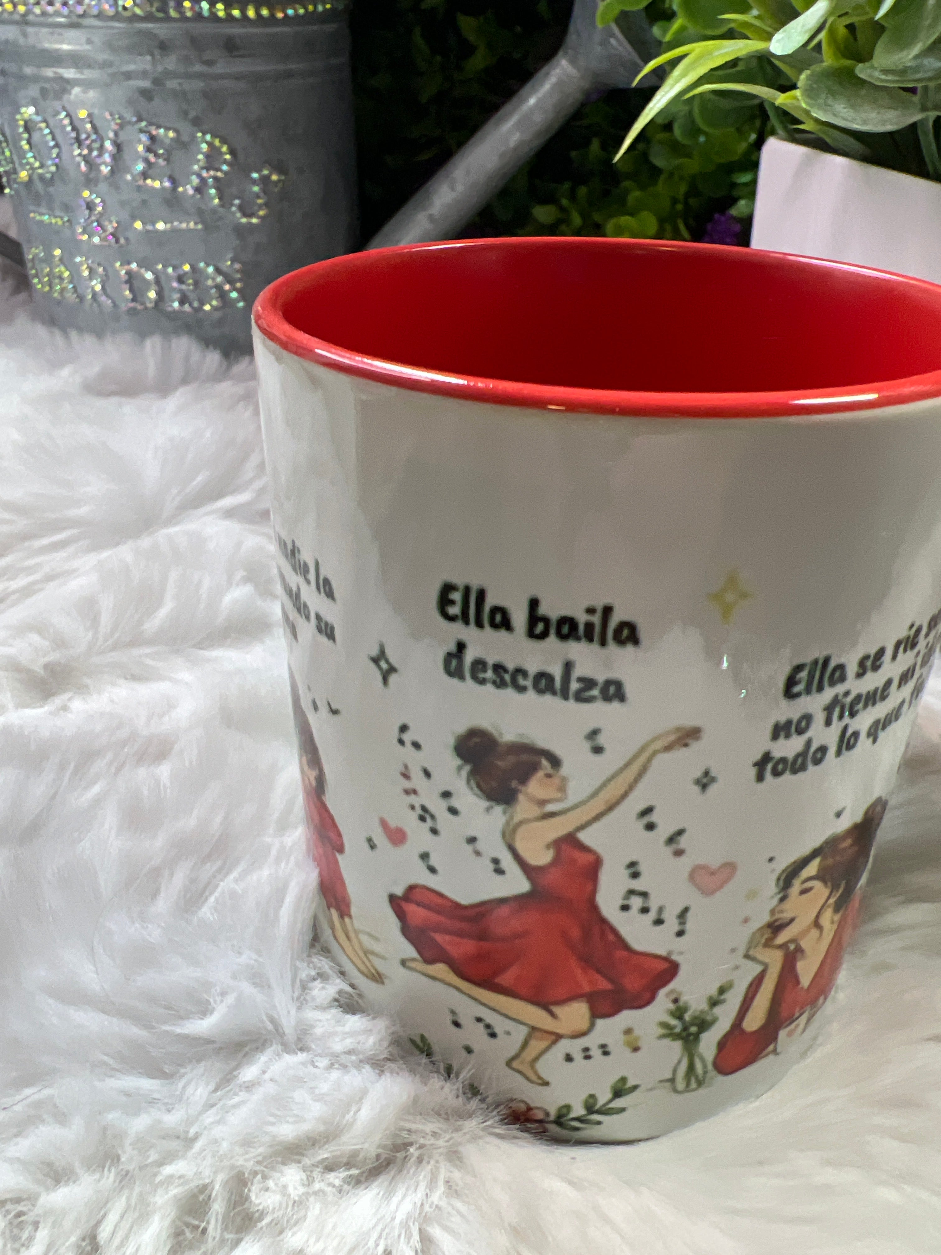 À la niña que fui taza roja 11 oz