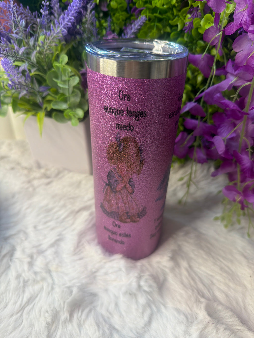 Hay poder en la oración tumbler morado con destellos de glitter 20 oz