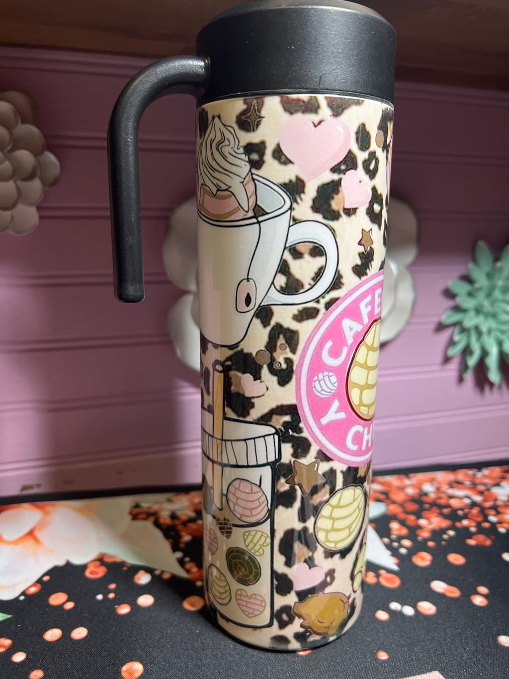 Cafecito y chisme tumbler 20oz