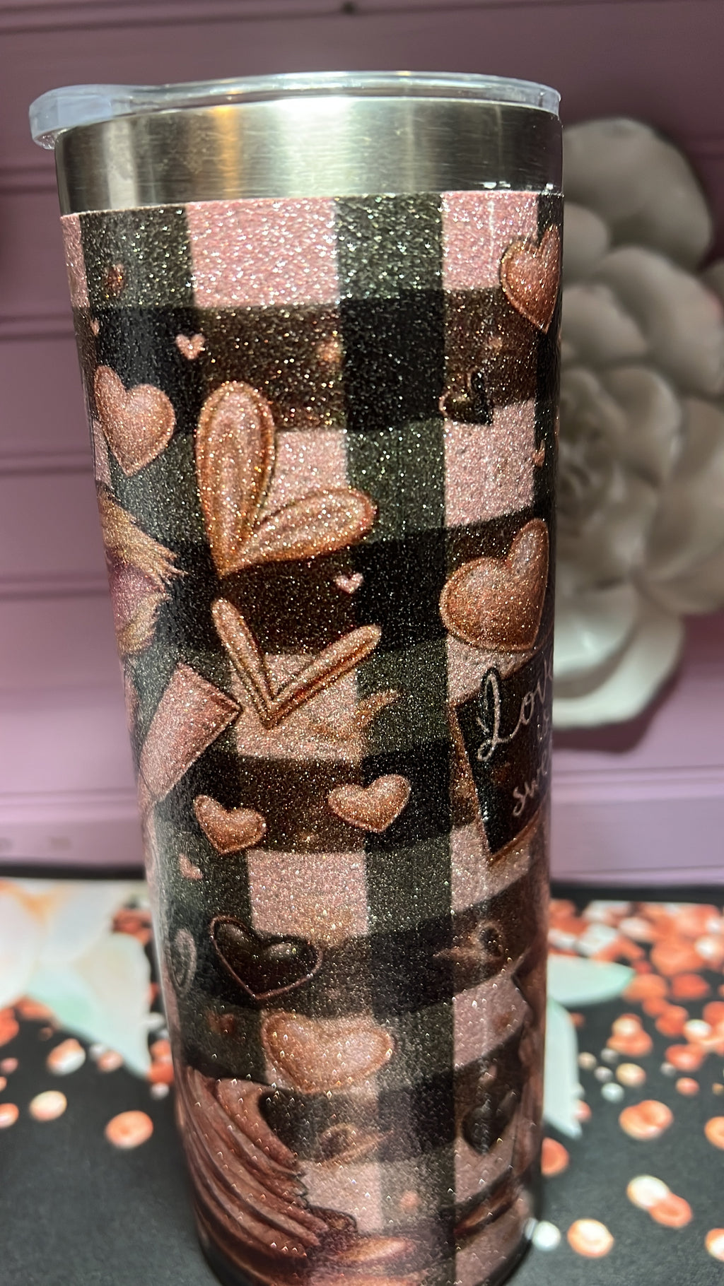 Pink tumbler 20 oz.