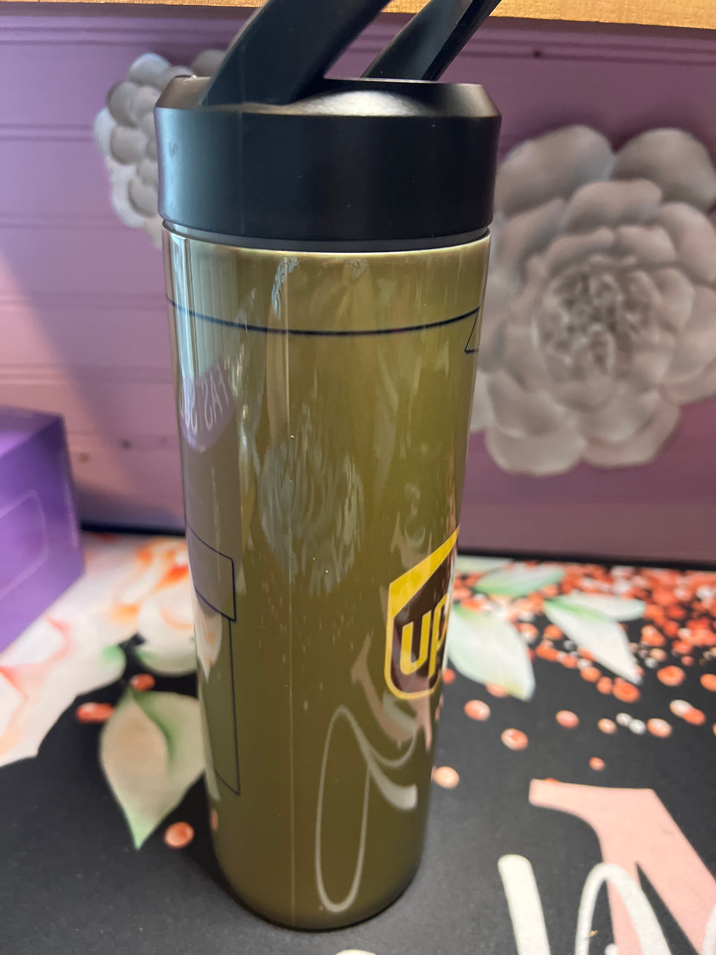 UPS tumbler 20 oz