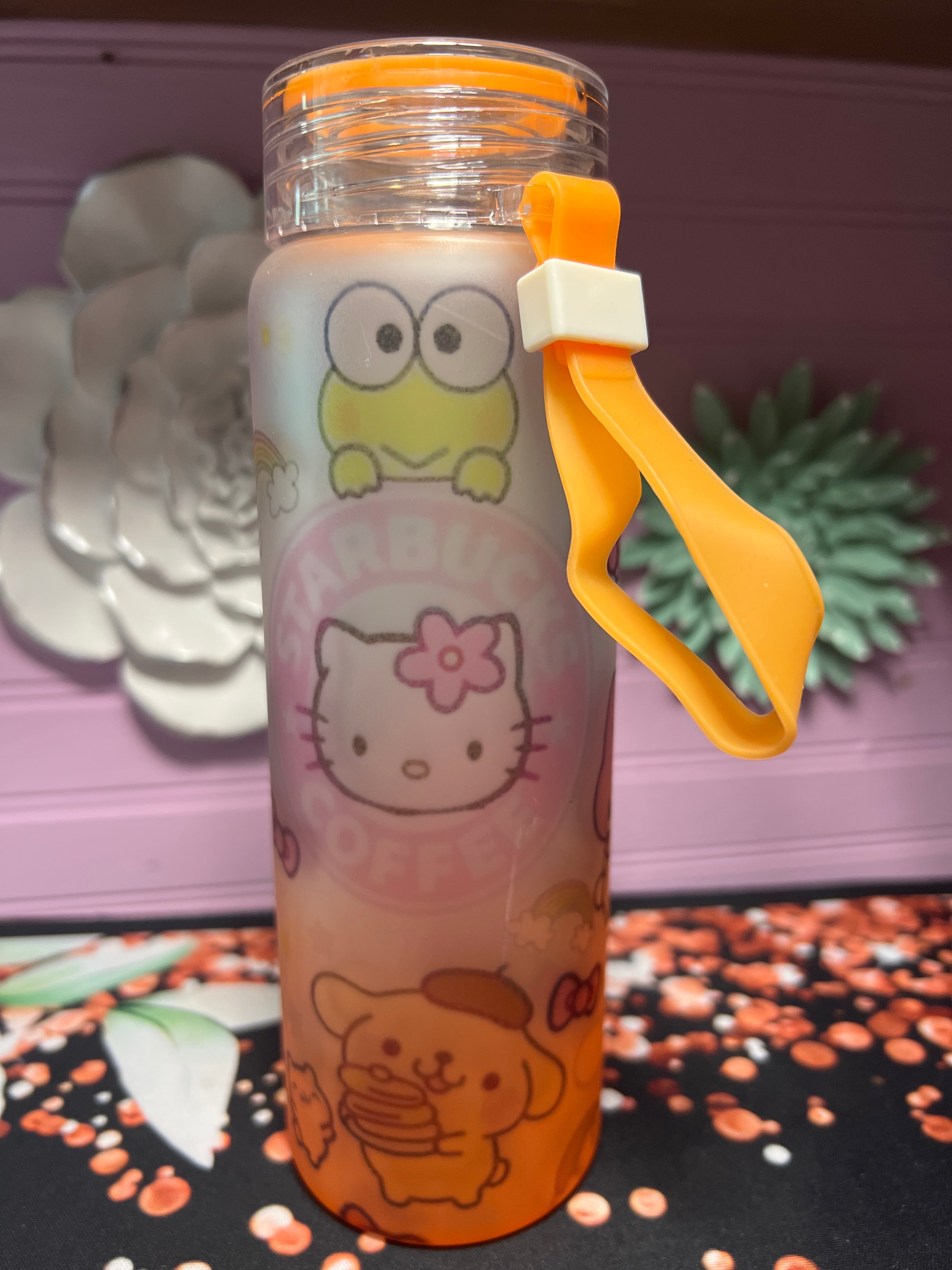 Hello kitty y sus amigos frosted glass cup 17 oz