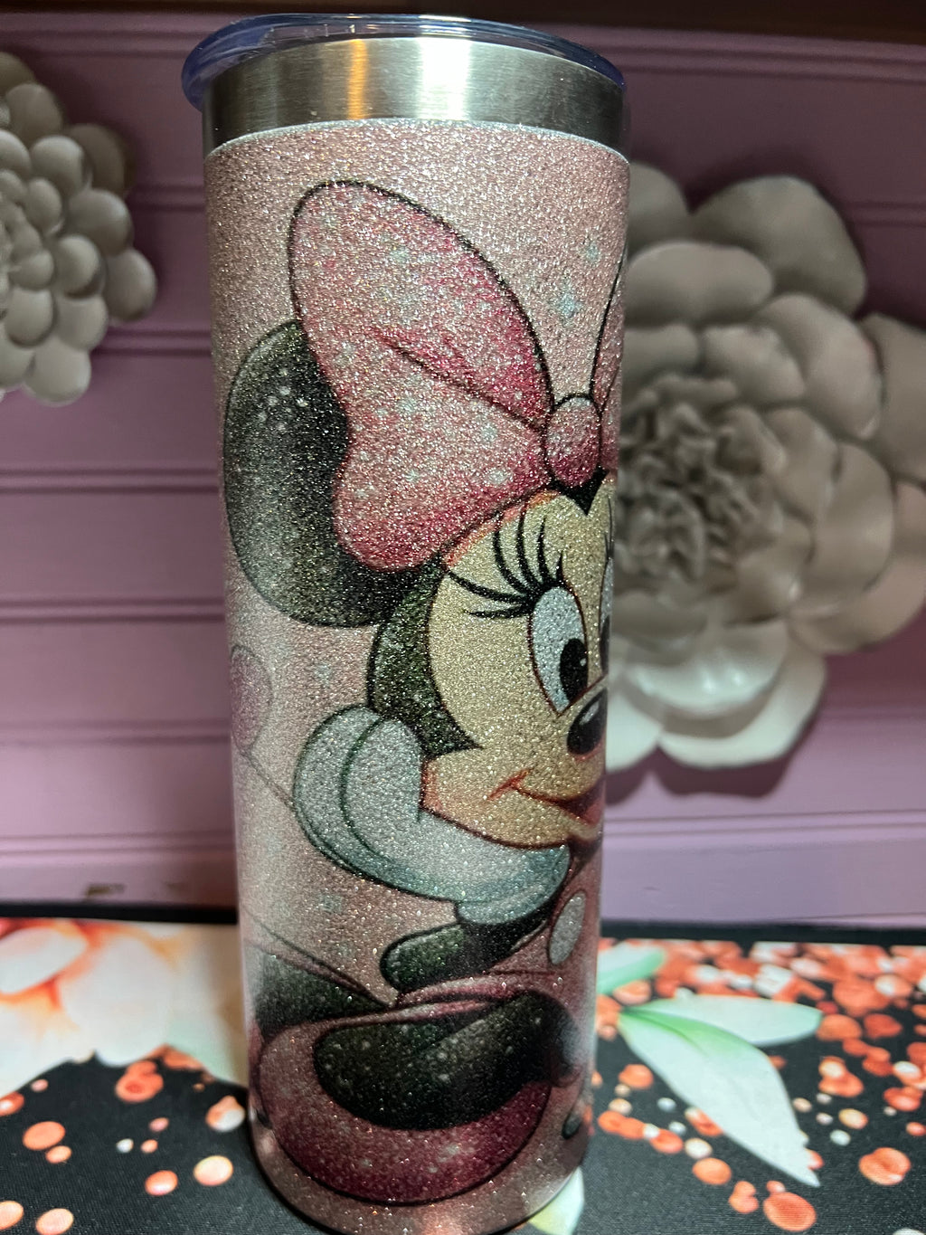 Pink tumbler 20 oz.