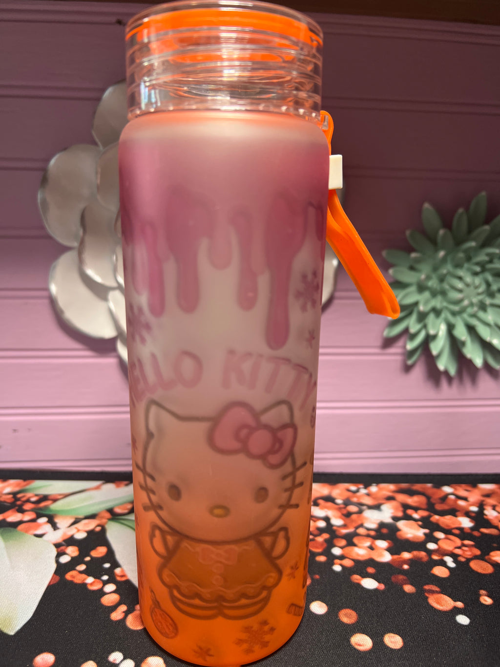 Hello Kitty frosted glass cup 17 oz