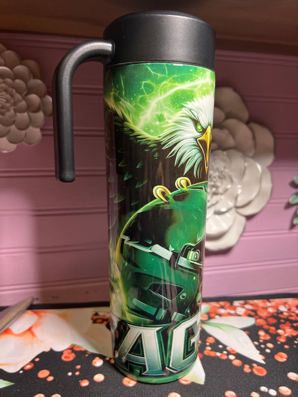 Eagles tumbler 20 oz