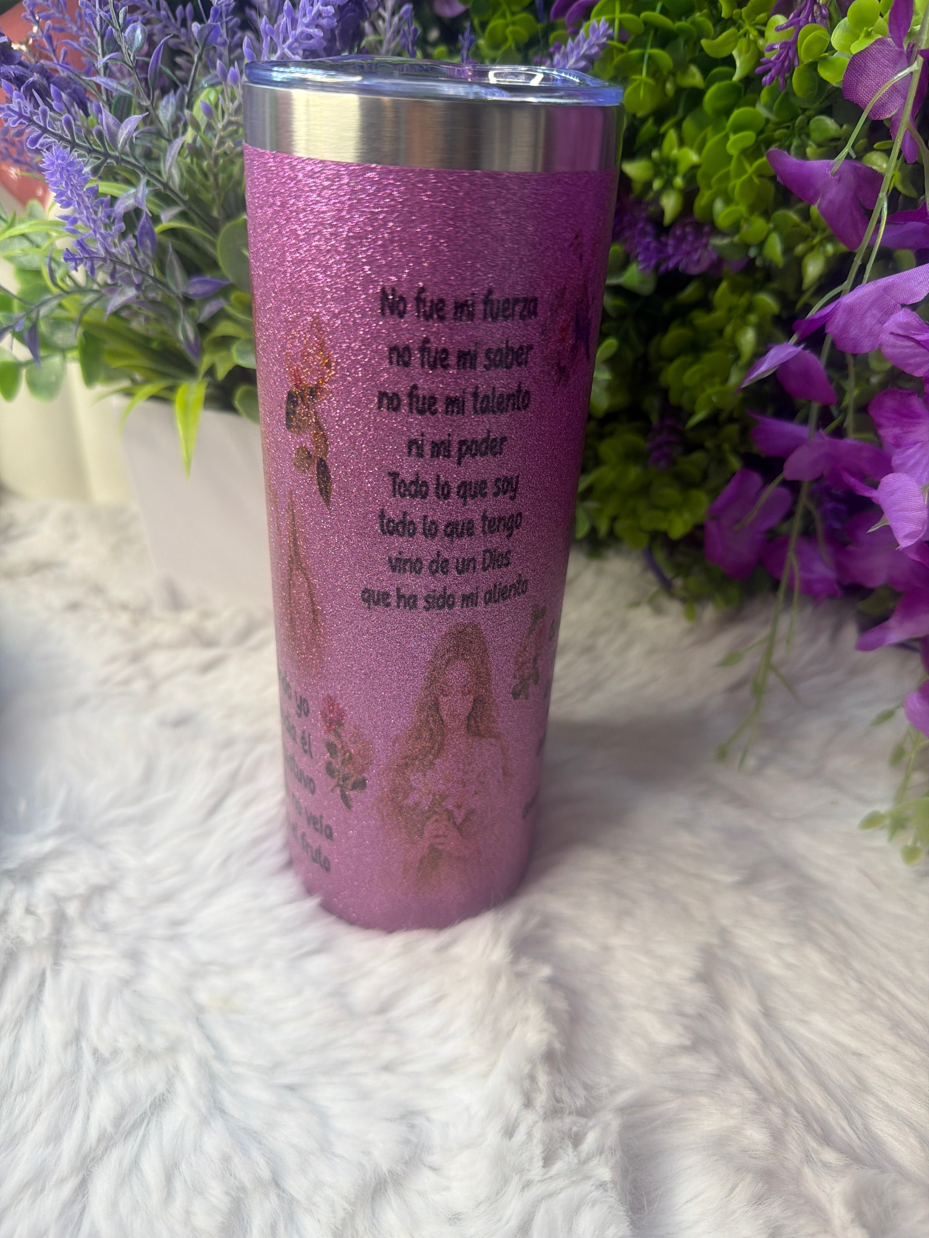 La huella de Dios en mi vida tumbler morado con destellos de glitter 20 oz