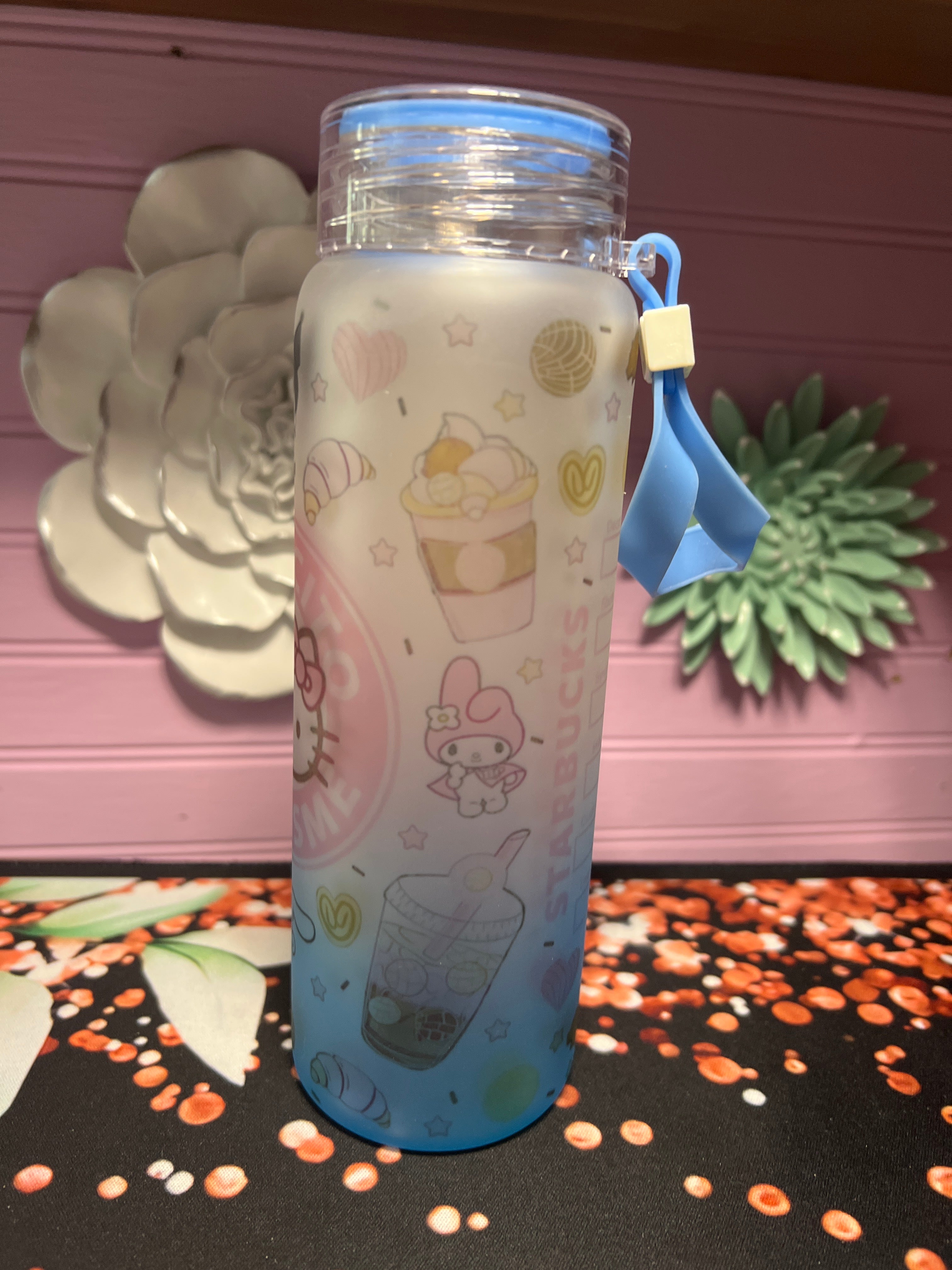Hello Kitty frosted glass cup 17 oz