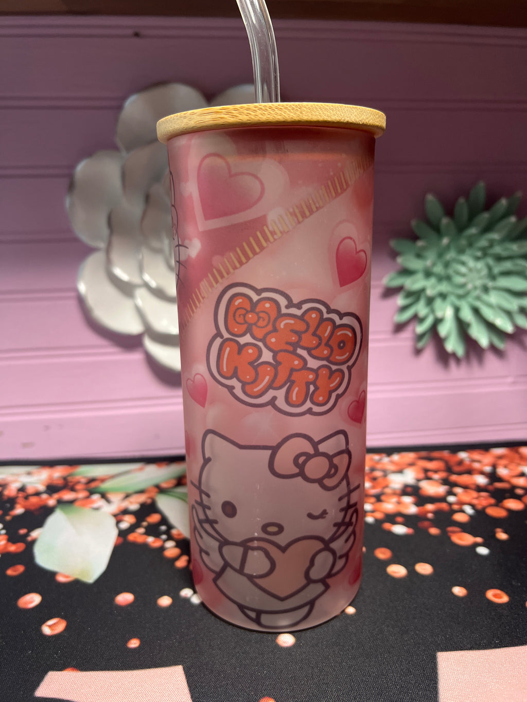 Hello Kitty Frosted glass cup 18 oz