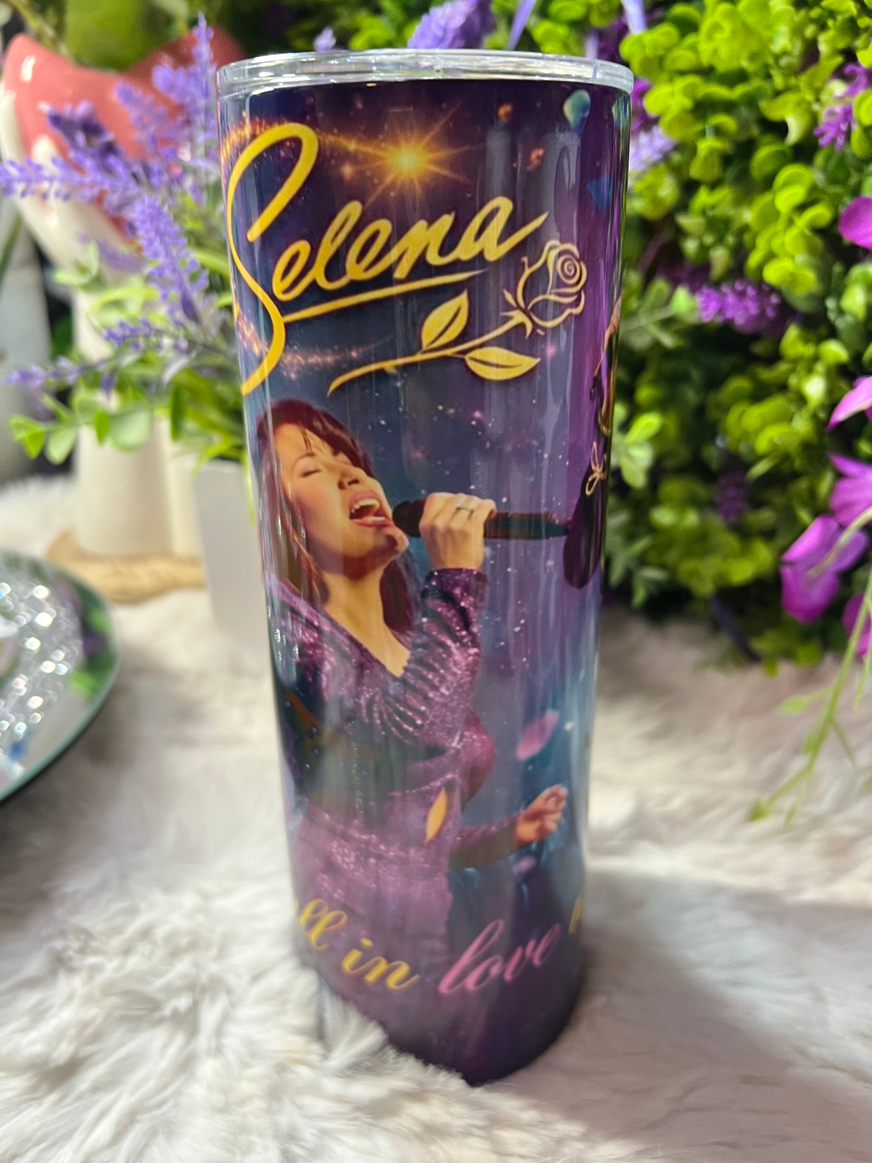 Selena tumbler 20 oz
