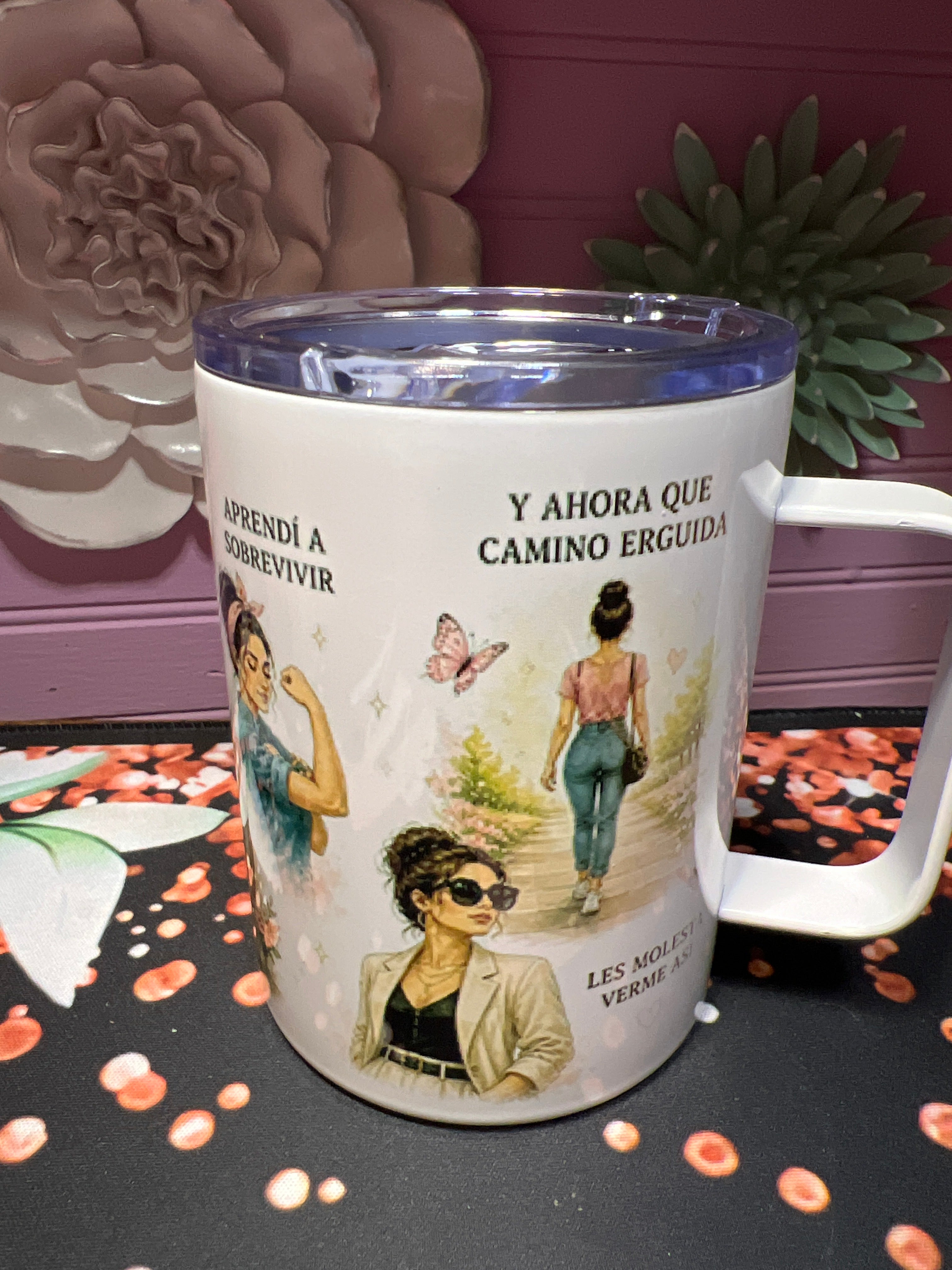 Que hablen de mí taza 12 oz