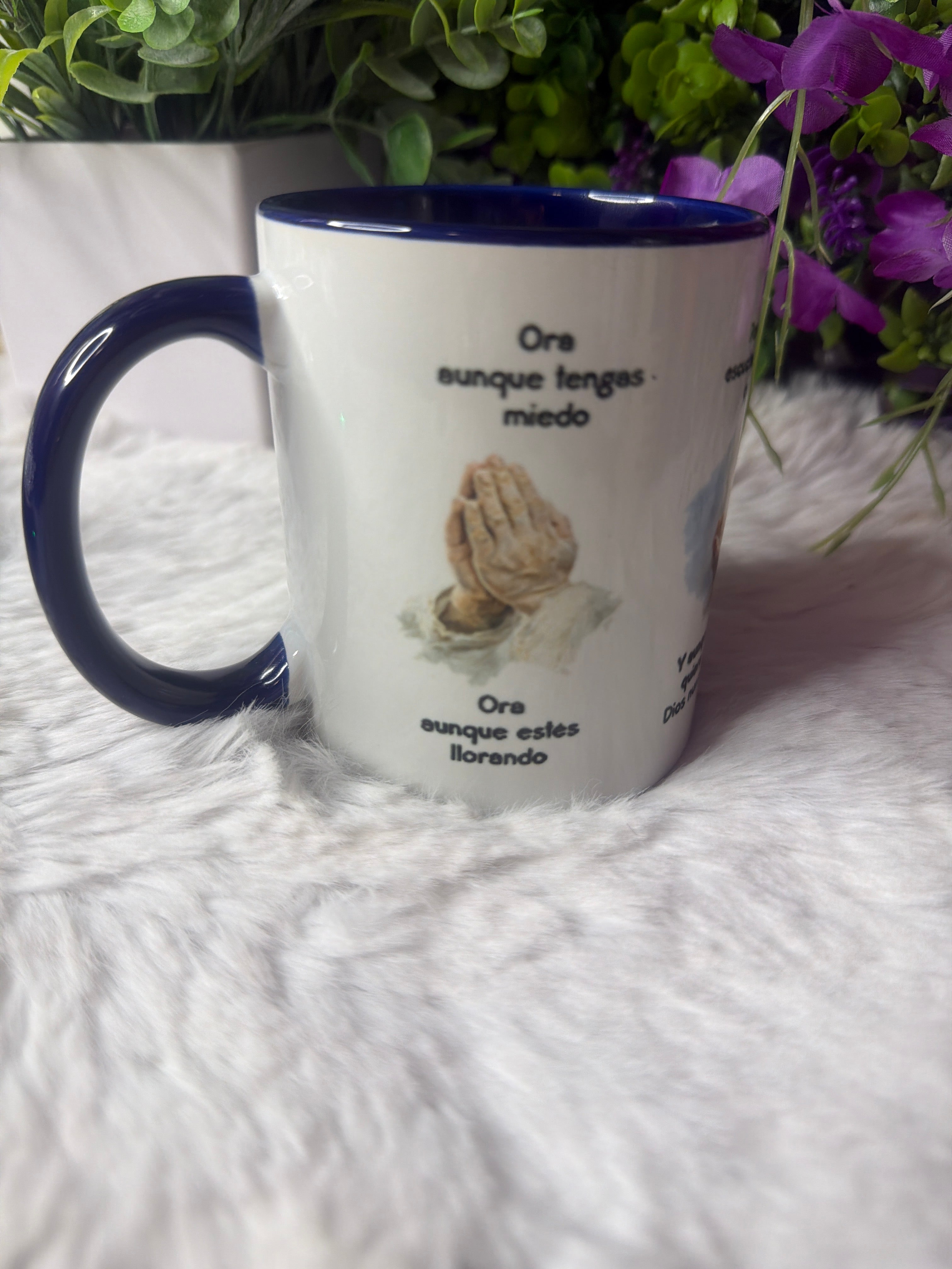 Hay poder en la oración taza 11 oz