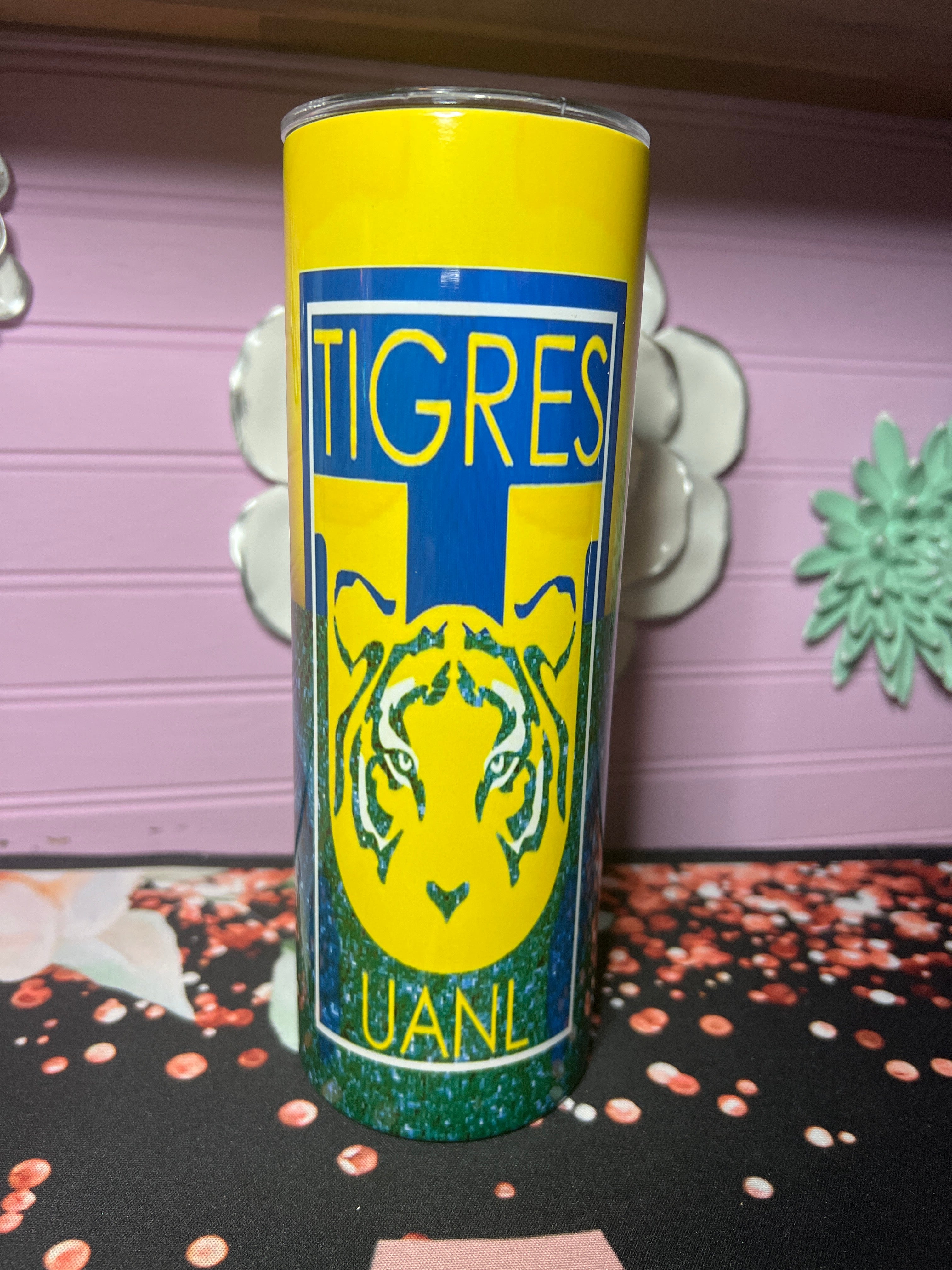 Tigres UANL tumbler 20 oz.
