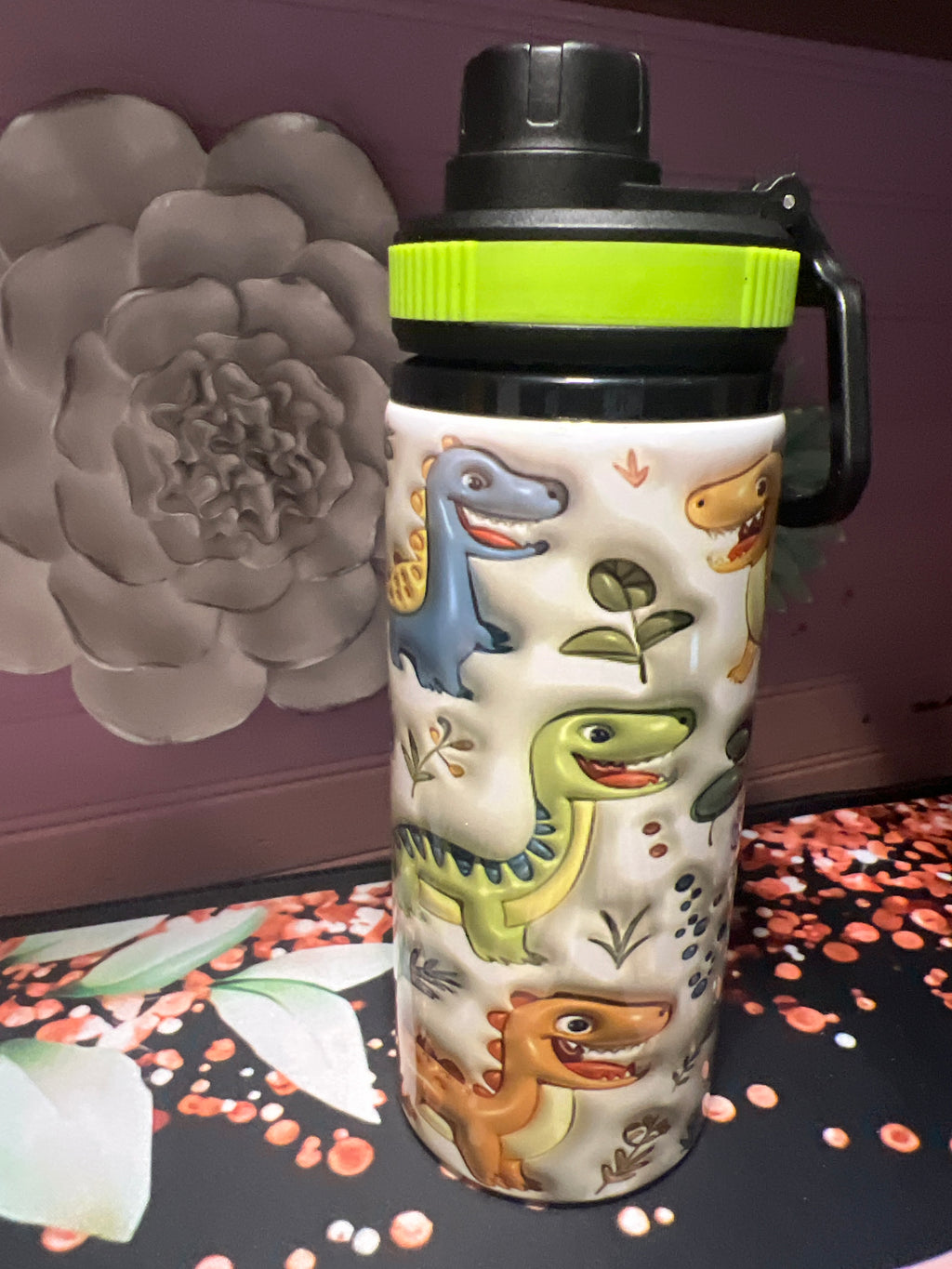 Dinosaurio tumbler 20 oz