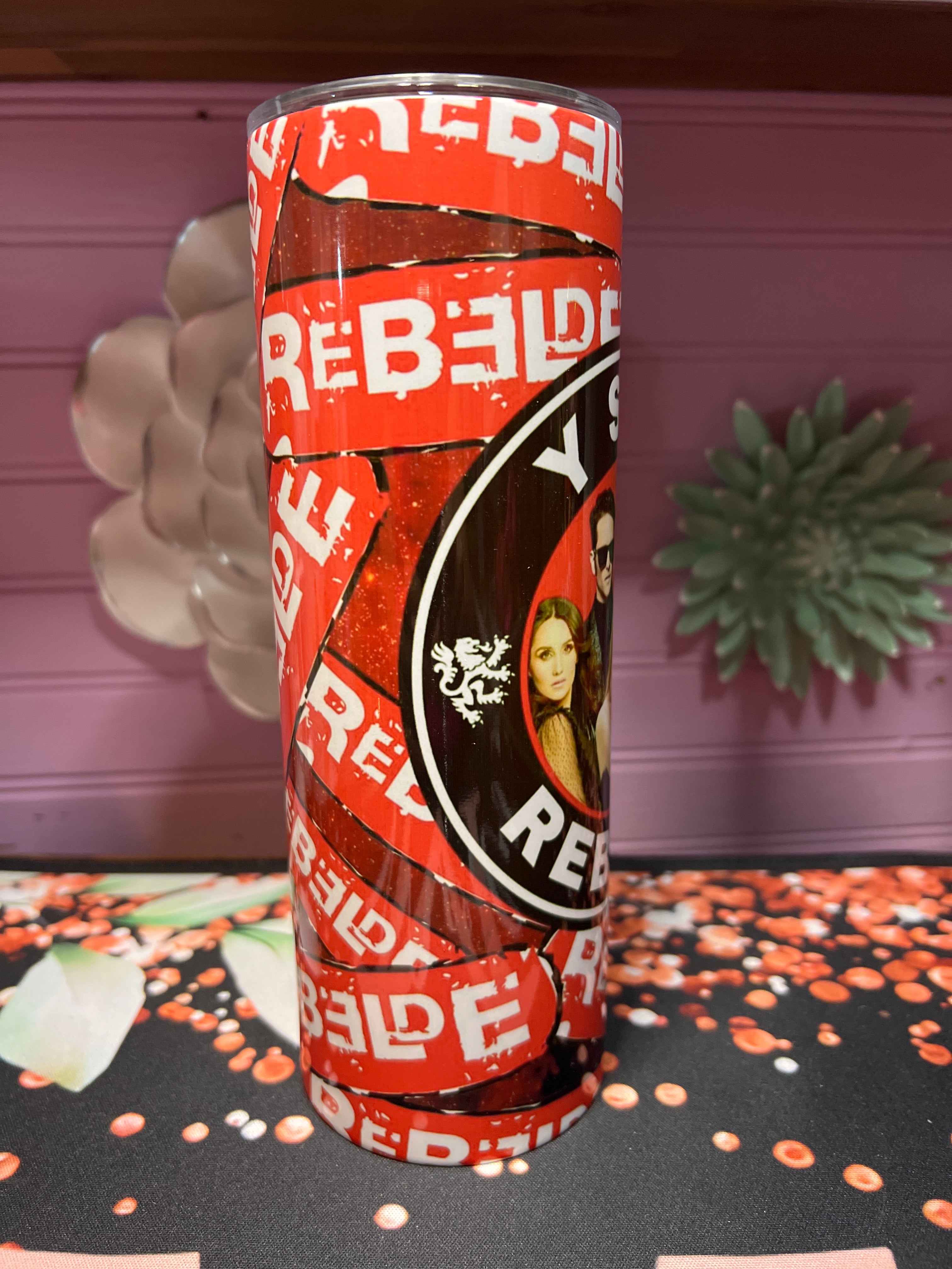 Y soy rebelde tumbler 20 oz