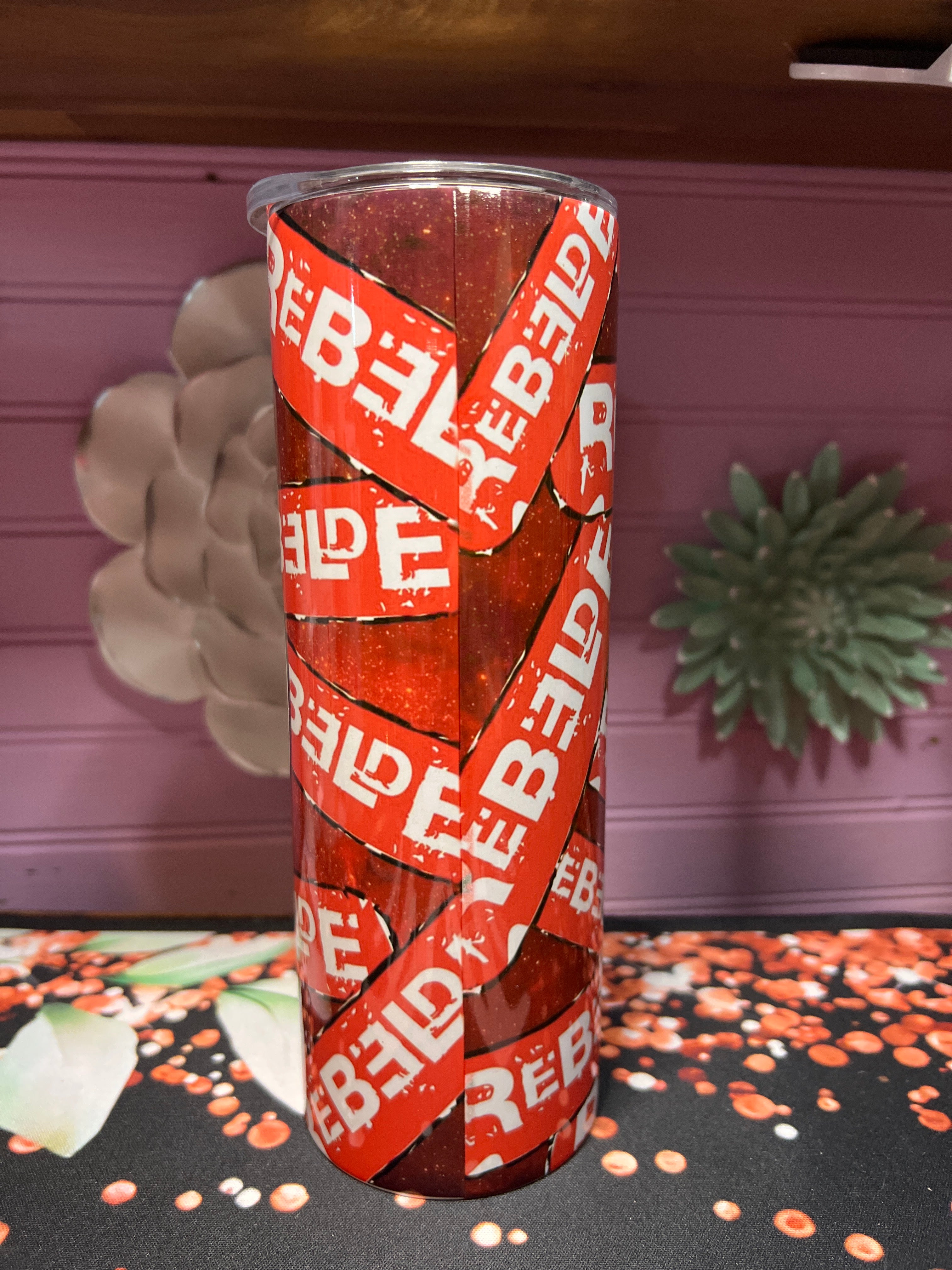 Y soy rebelde tumbler 20 oz