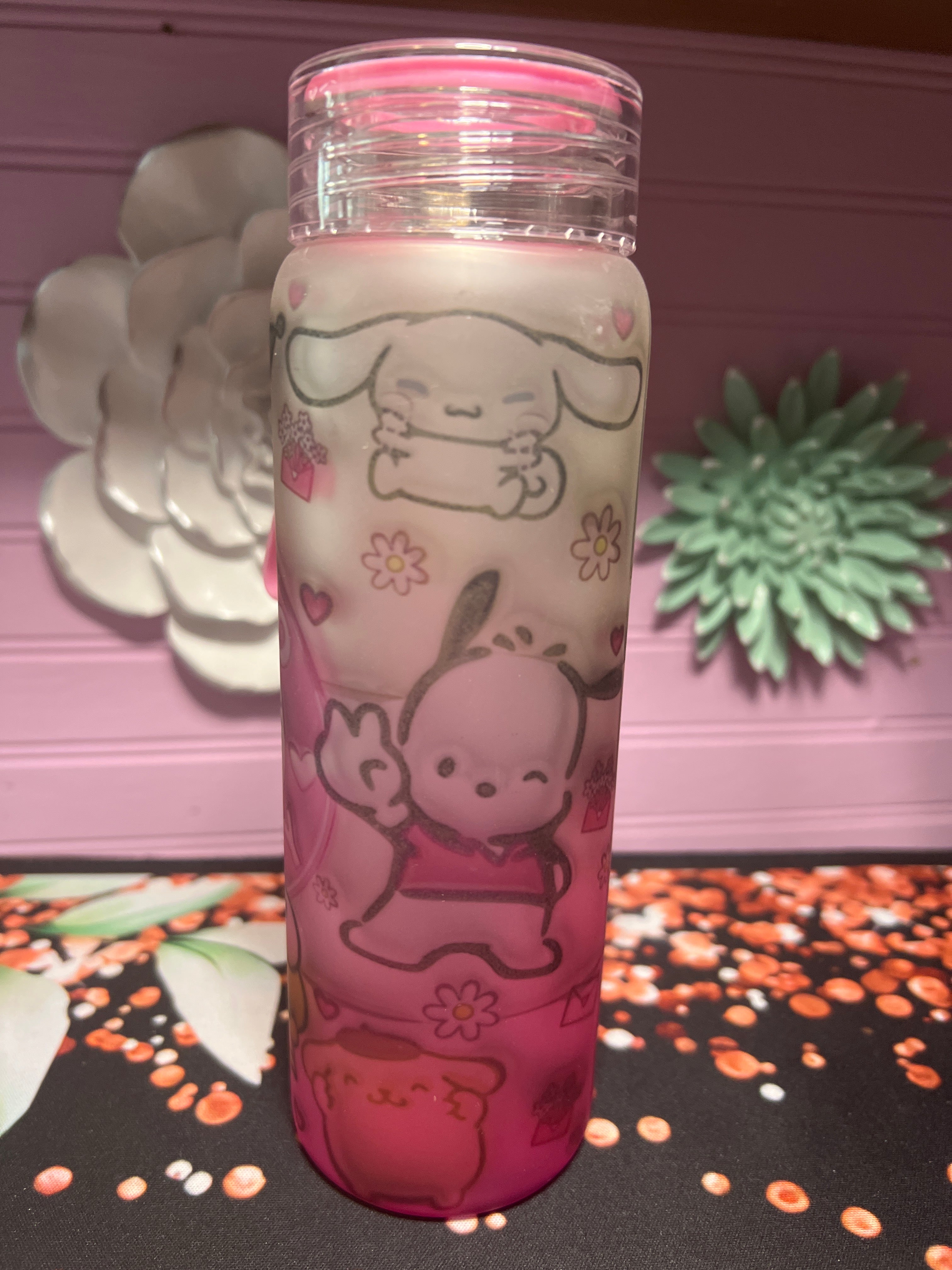 Hello Kitty frosted glass cup 17 oz