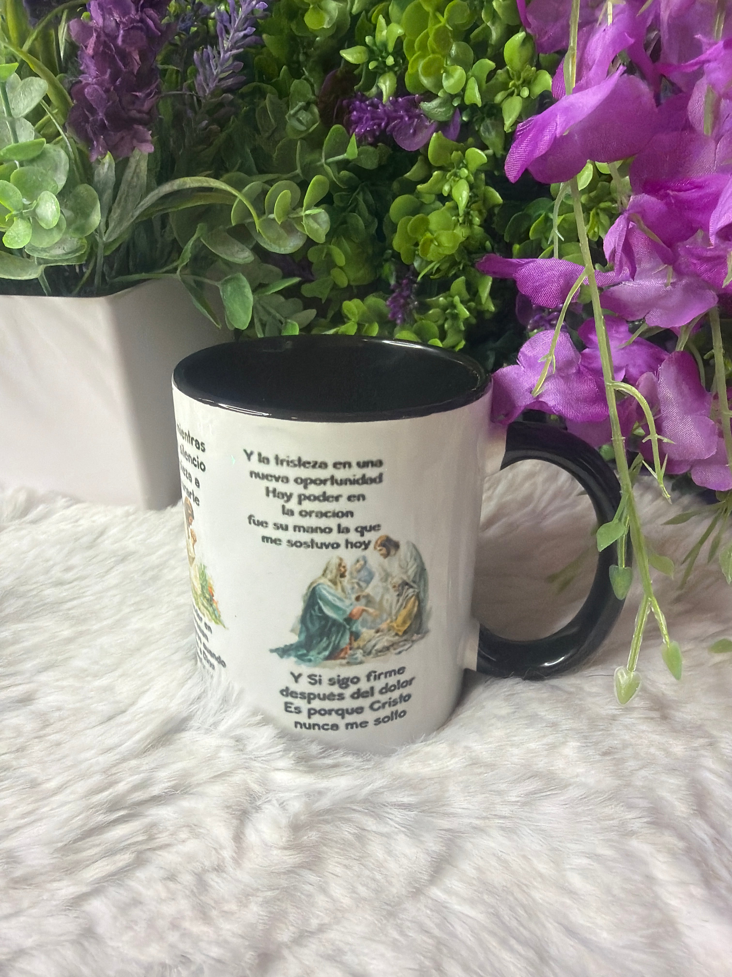 Hay poder en la oración taza 11 oz