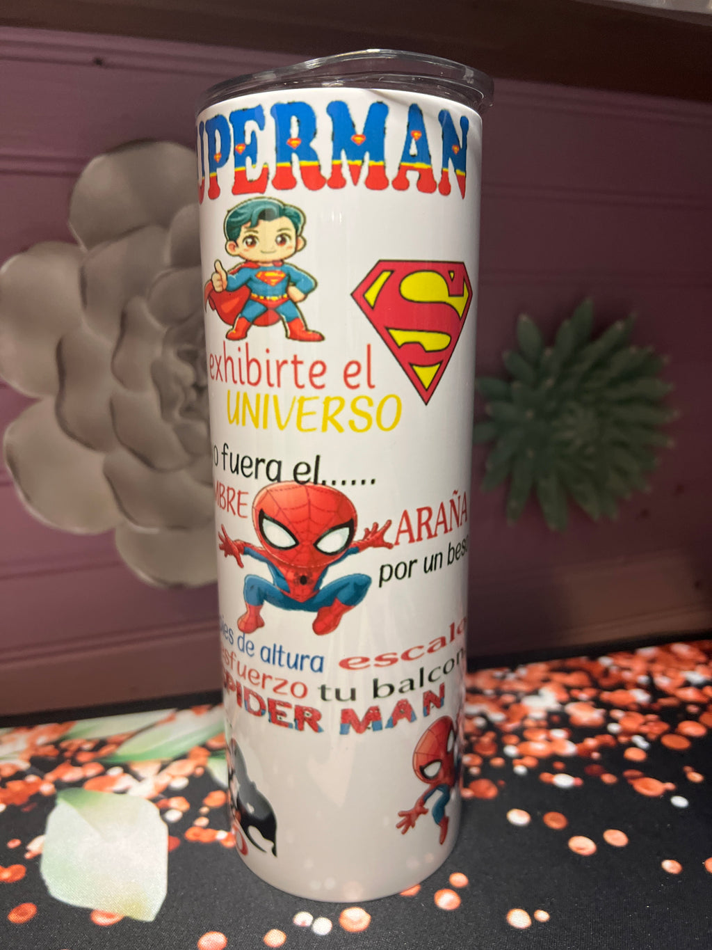 Tu héroe favorito tumbler 20 oz