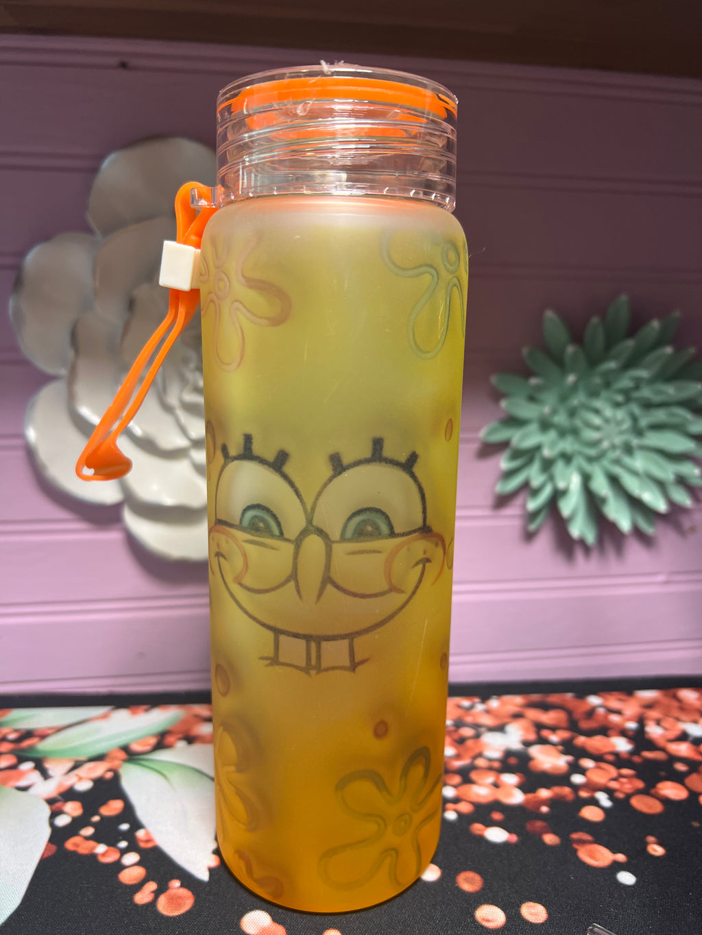 Bob Sponge frosted glass cup 17 oz