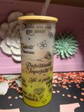 Perfectamente Imperfecta frosted glass cup 18 oz