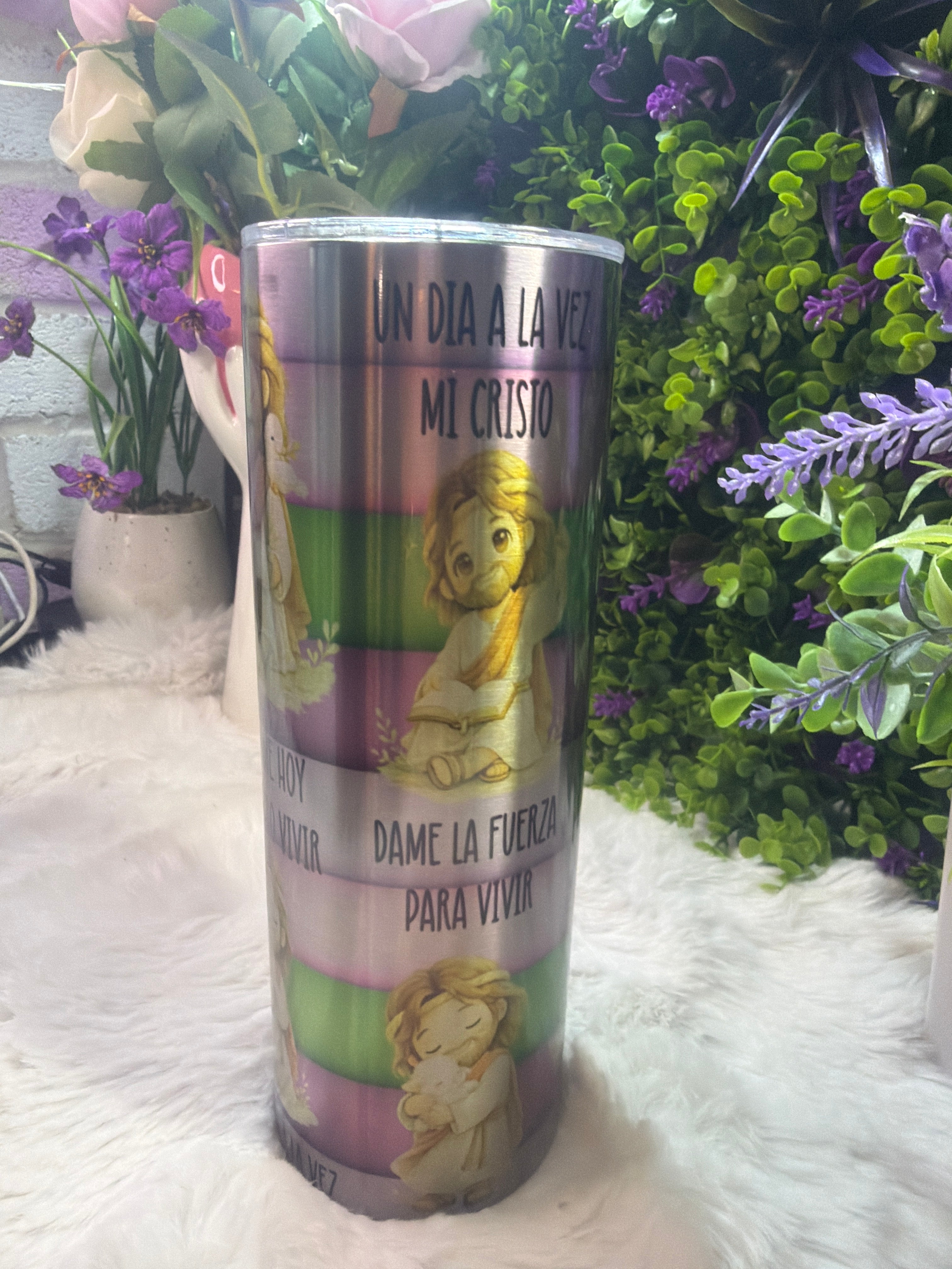 Un día a la vez acero inoxidable tumbler 20 oz