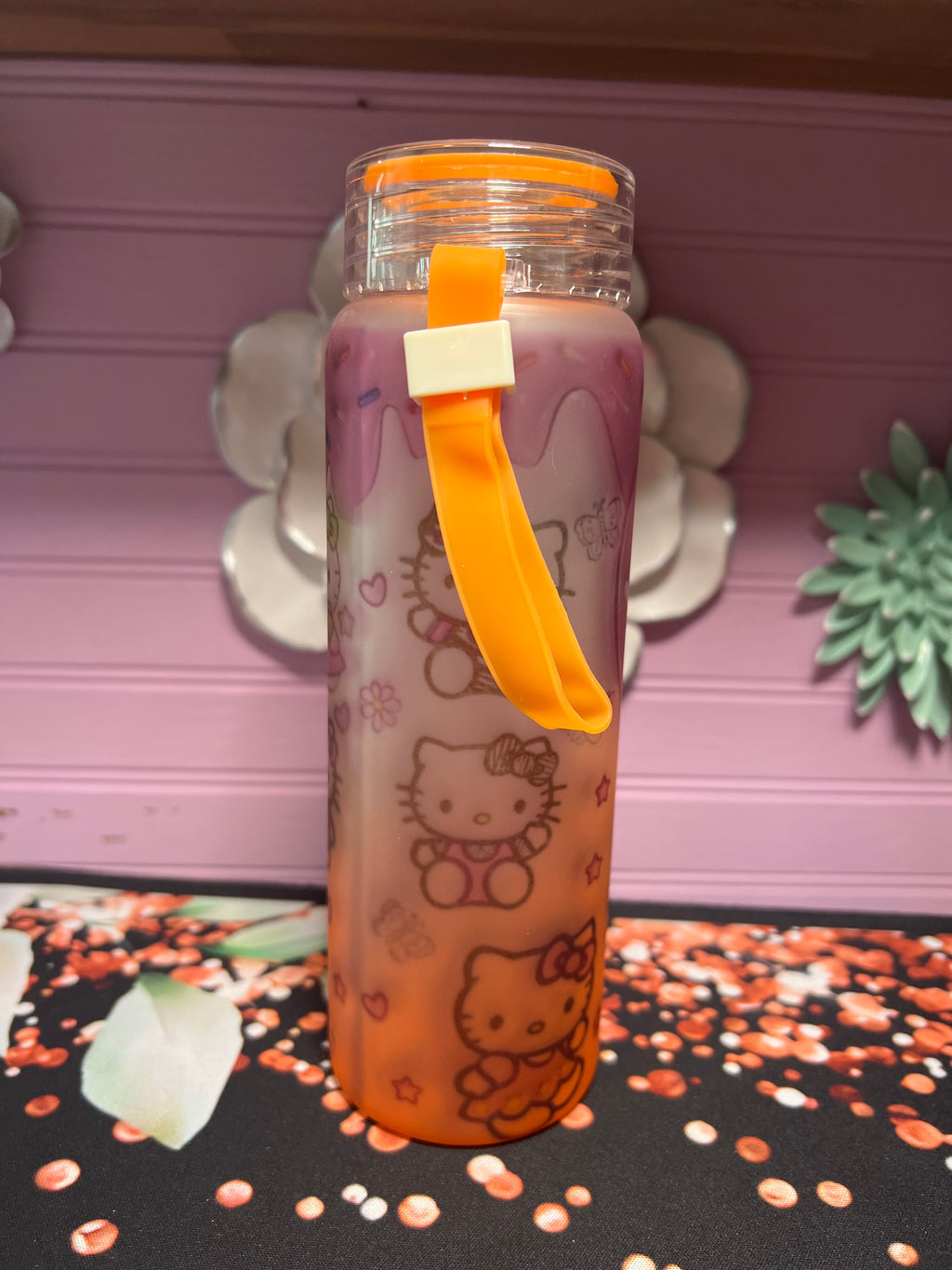 Hello Kitty Frosted glass cup 17 oz