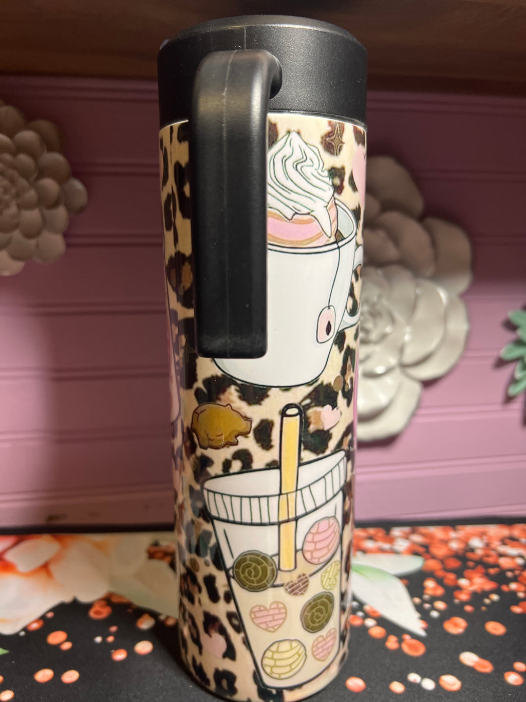 Cafecito y chisme tumbler 20oz