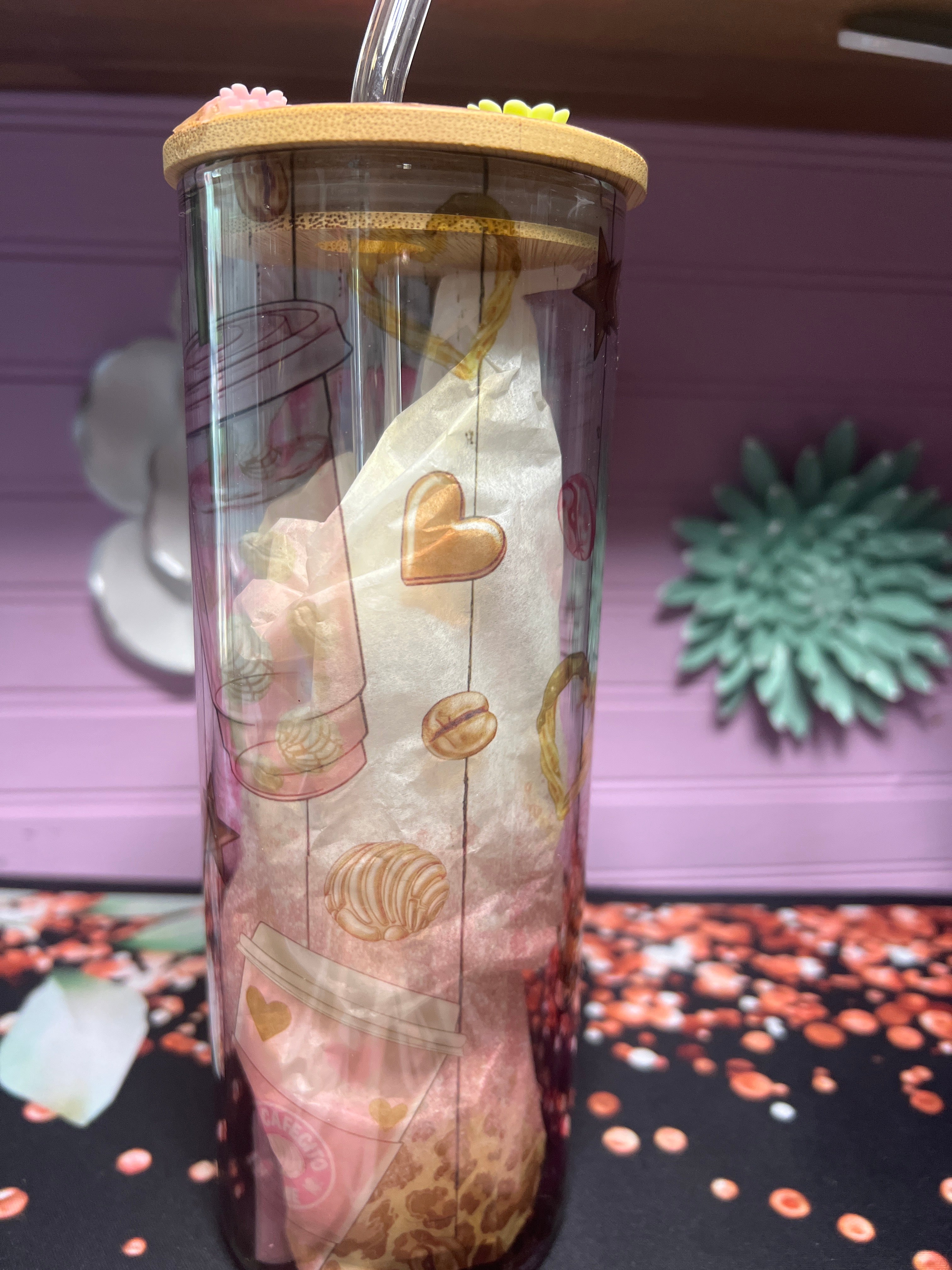 Cafecito y chisme glass cup 20 oz
