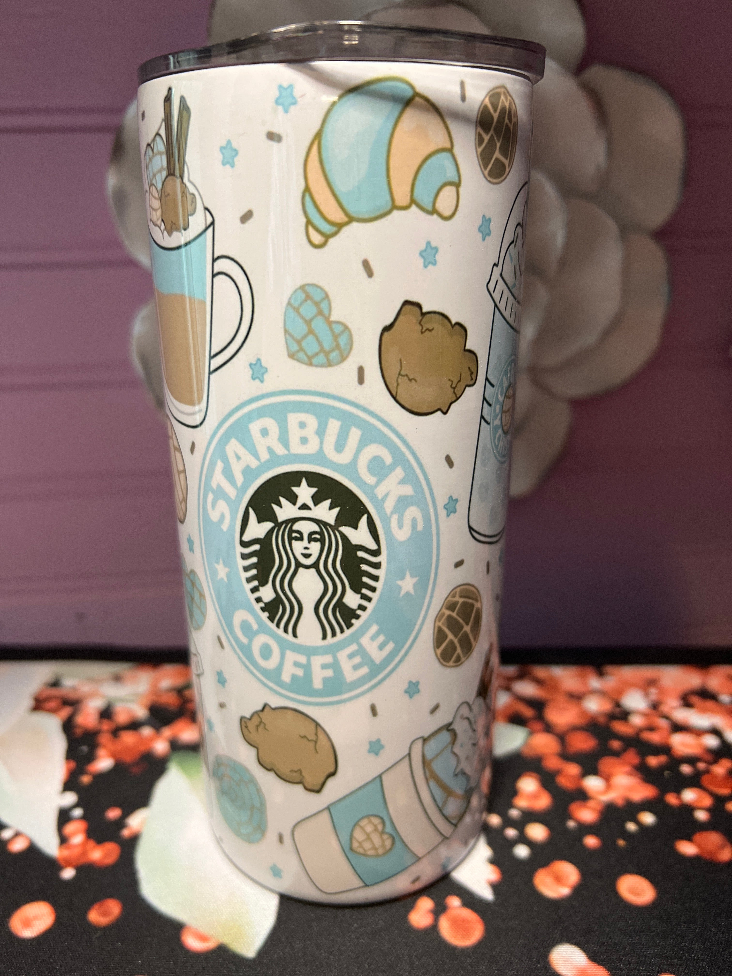 Cafecito y chisme tumbler 15 oz
