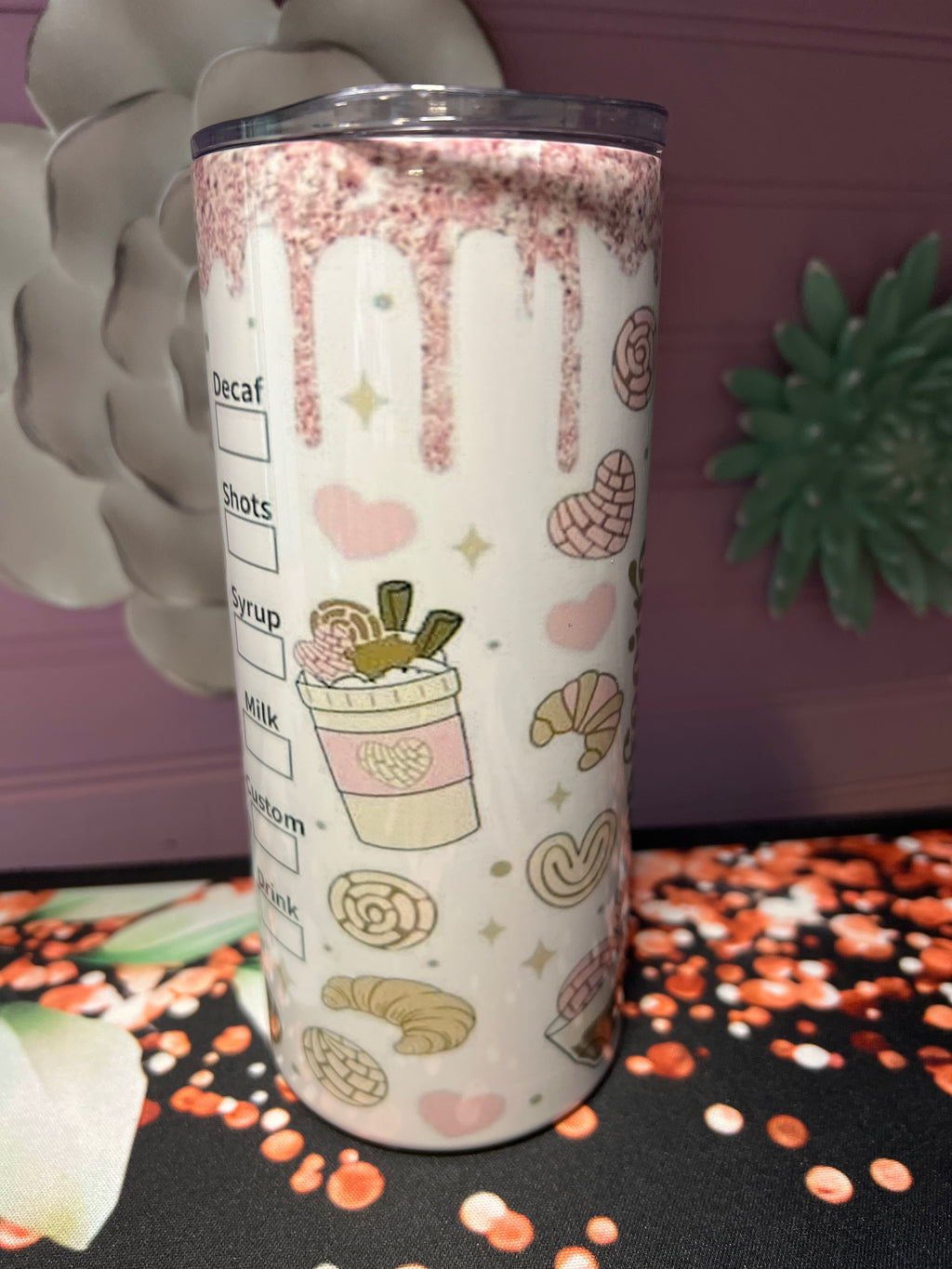 Cafecito y chisme tumbler 15 oz