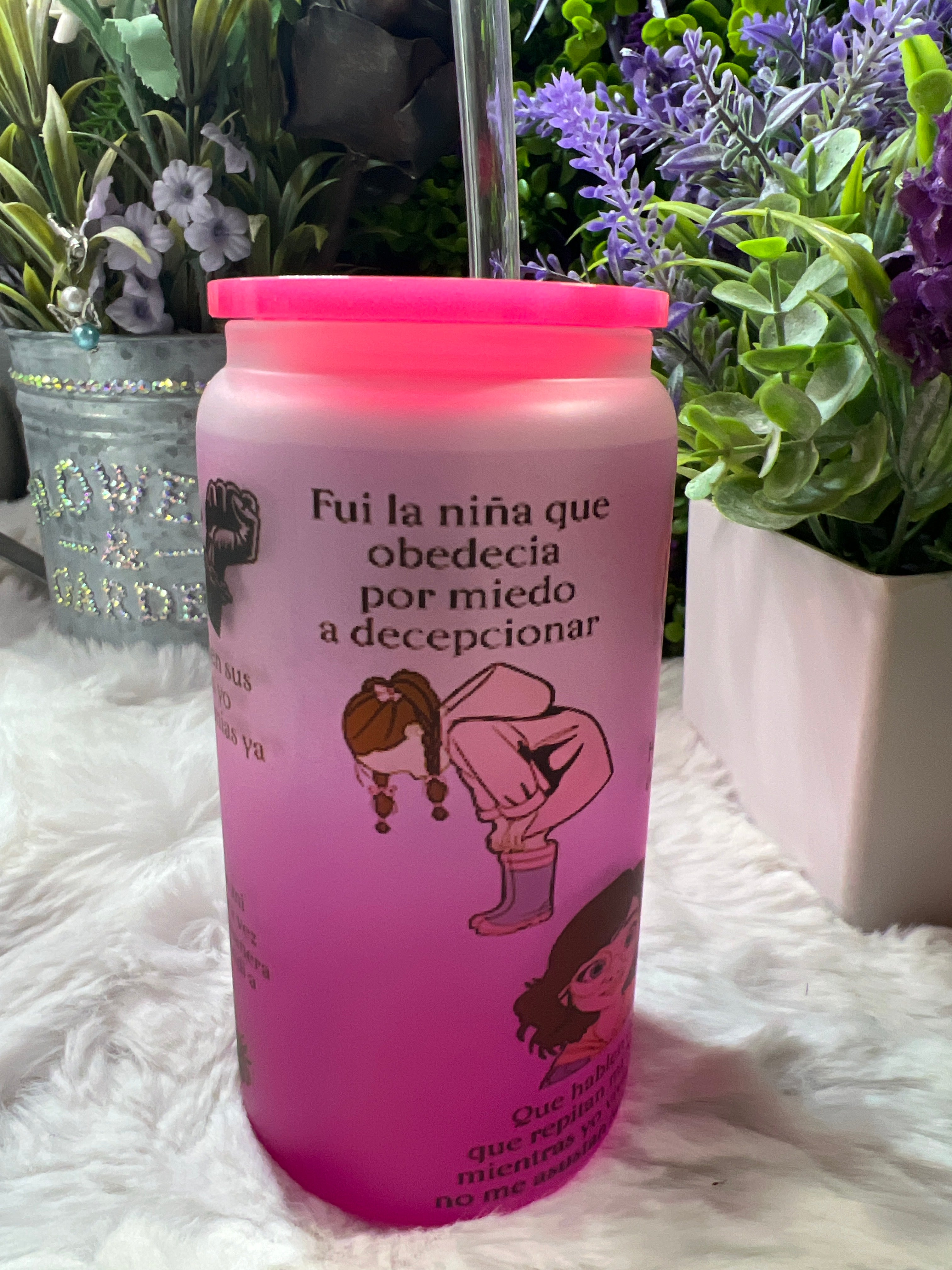 Que hablen de mí pink frosted glass cup 16 oz