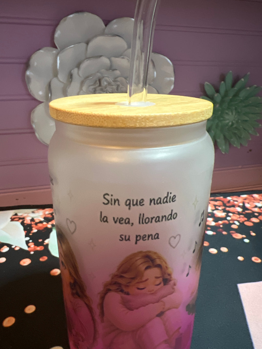 Pink frosted glass cup 16 oz.
